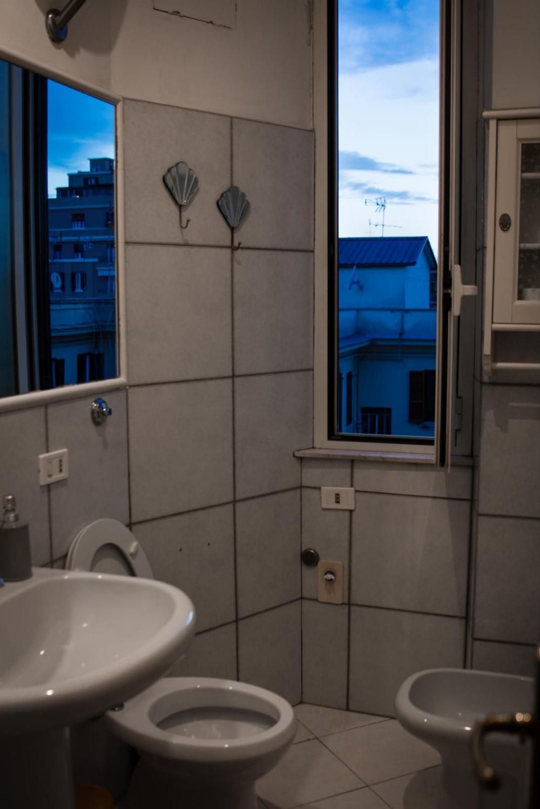 Charlie Apartment Roma Esterno foto